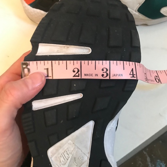 Nike air huarache orange green gently worn sneaker Men’s 8.5 Hipster Normcore - Picture 8 of 8